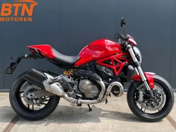Ducati Monster 821 Stripe (2015) — foto 1