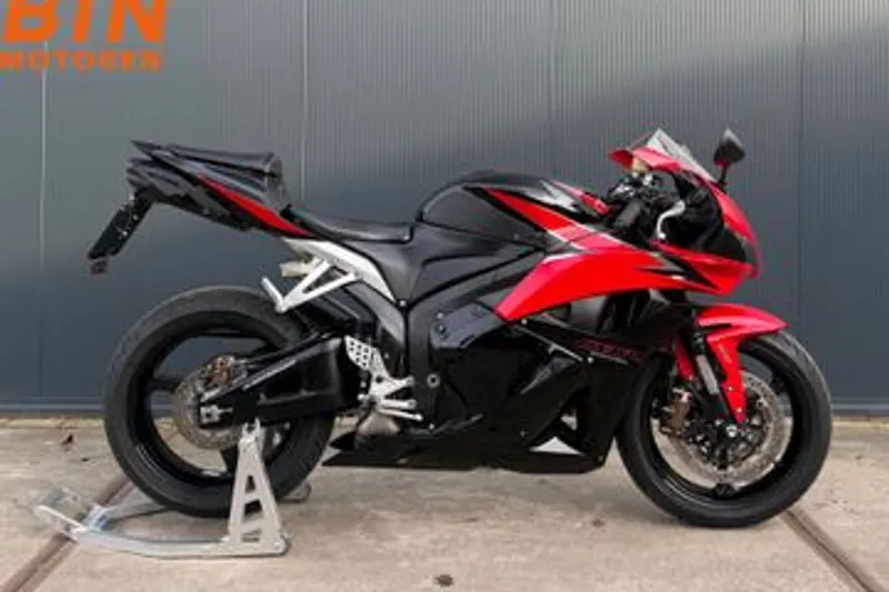 Honda CBR600RR (2010)