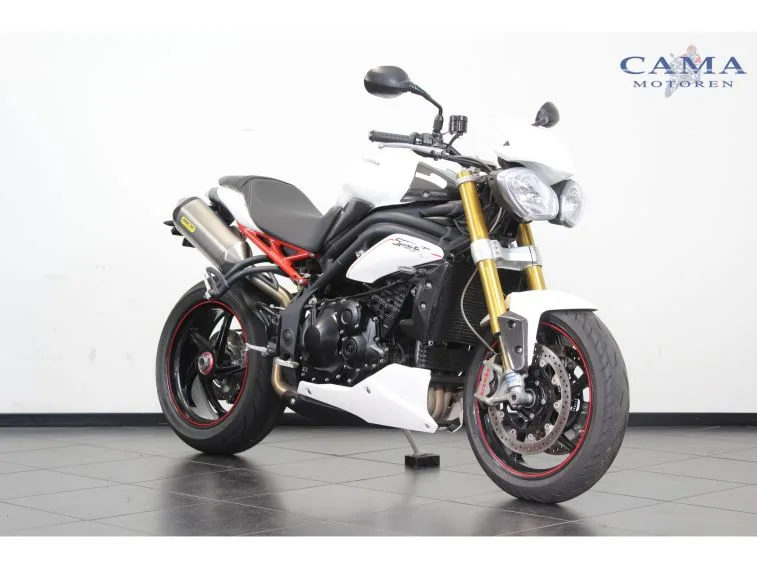 Triumph Speed triple r.html (2013) — foto 1