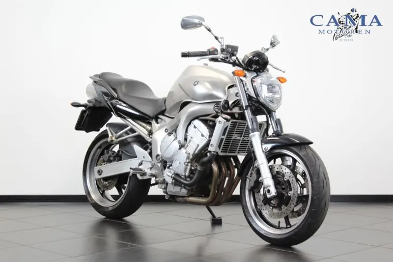 Yamaha FZ6 (2005)