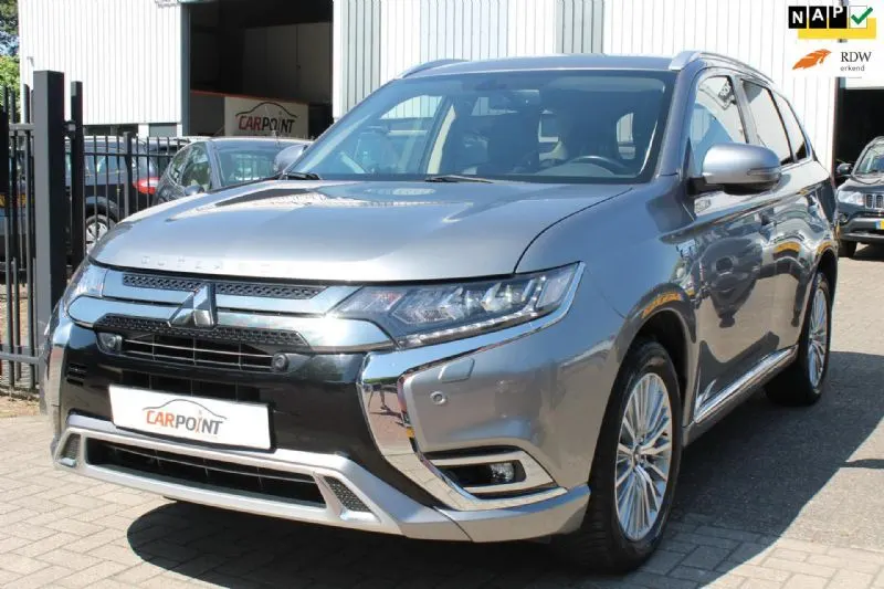 Mitsubishi Outlander (2019)