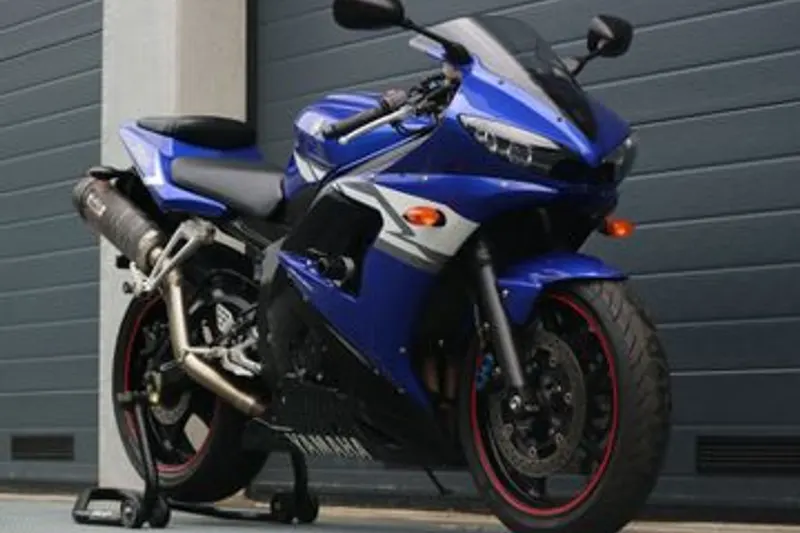YAMAHA YZF R6 A2 mogelijk (2004)