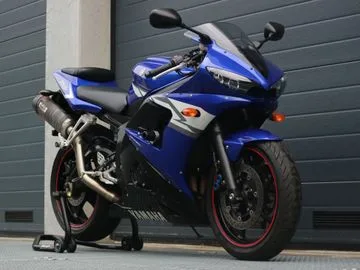 YAMAHA YZF R6 A2 mogelijk (2004) — foto 1
