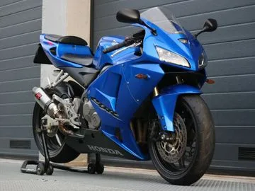 Honda CBR600RR (2005) — foto 1