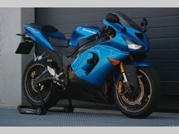 Kawasaki ZX-636 (2005) — foto 1