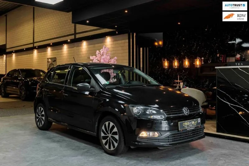Volkswagen Polo (2015)