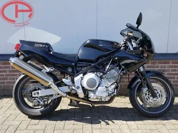 Yamaha TRX850 Onbekend (1996) — foto 1