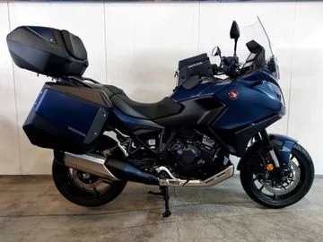 Honda NT 1100 (2024) — foto 1