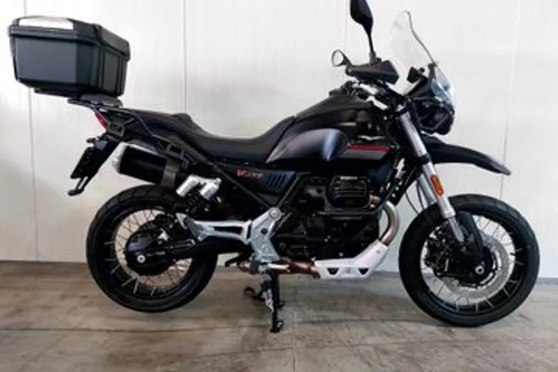 Moto Guzzi V85 TT (2021)