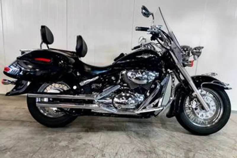 Suzuki Intruder C 800 (2005)