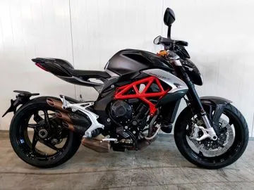 MV Agusta Brutale 800 (2016) — foto 1