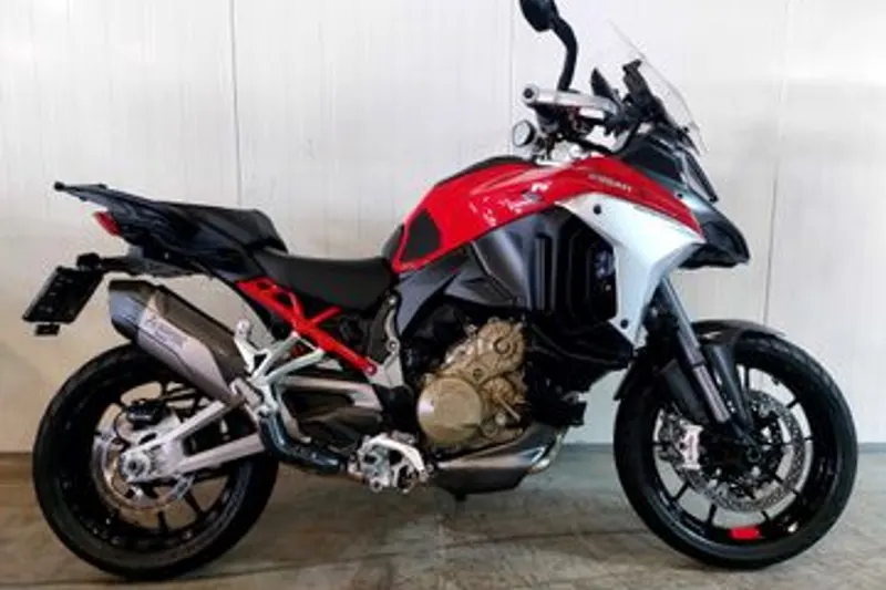 Ducati Multistrada V4S (2021)