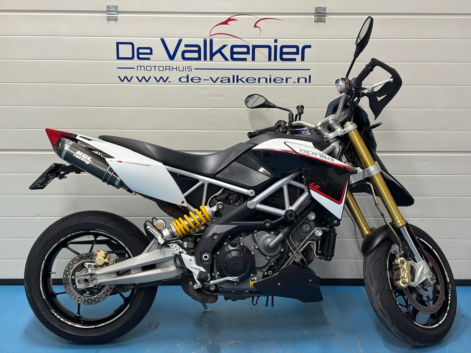 Aprilia Dorsoduro 1200 (2012) — foto 1