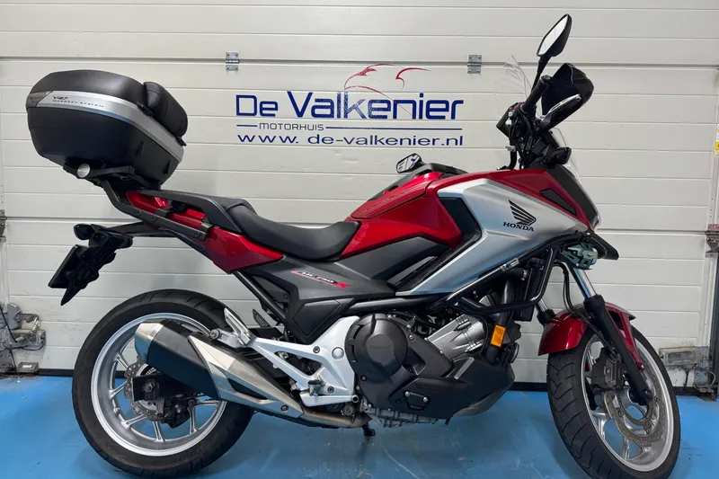 Honda NC750X (2016)