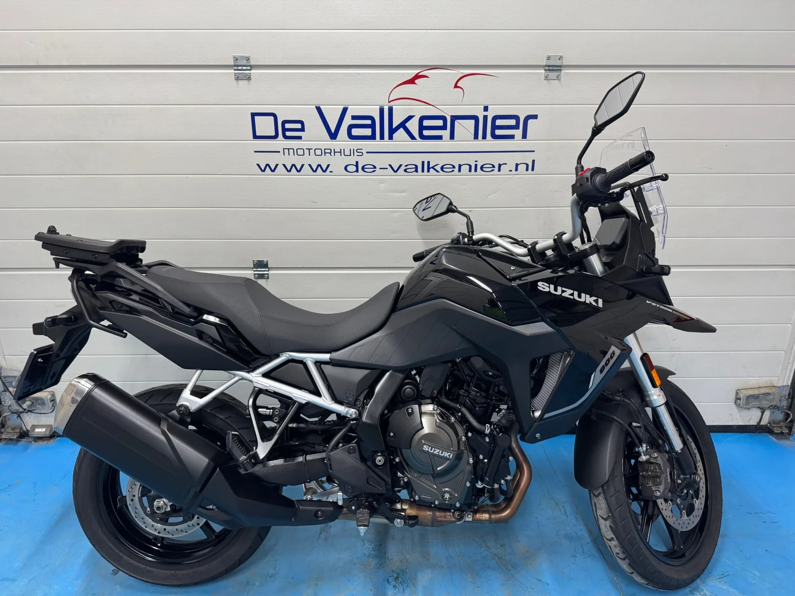 Suzuki DL 800 V-Strom (2025) — foto 1