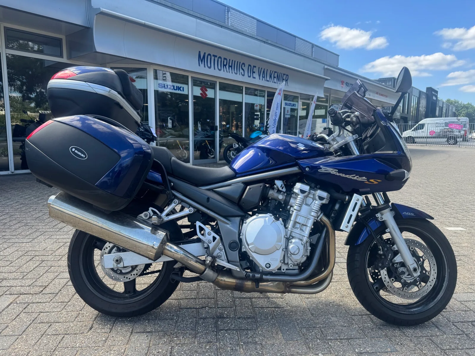 Suzuki GSF 650 SA Touring (2008) — foto 1