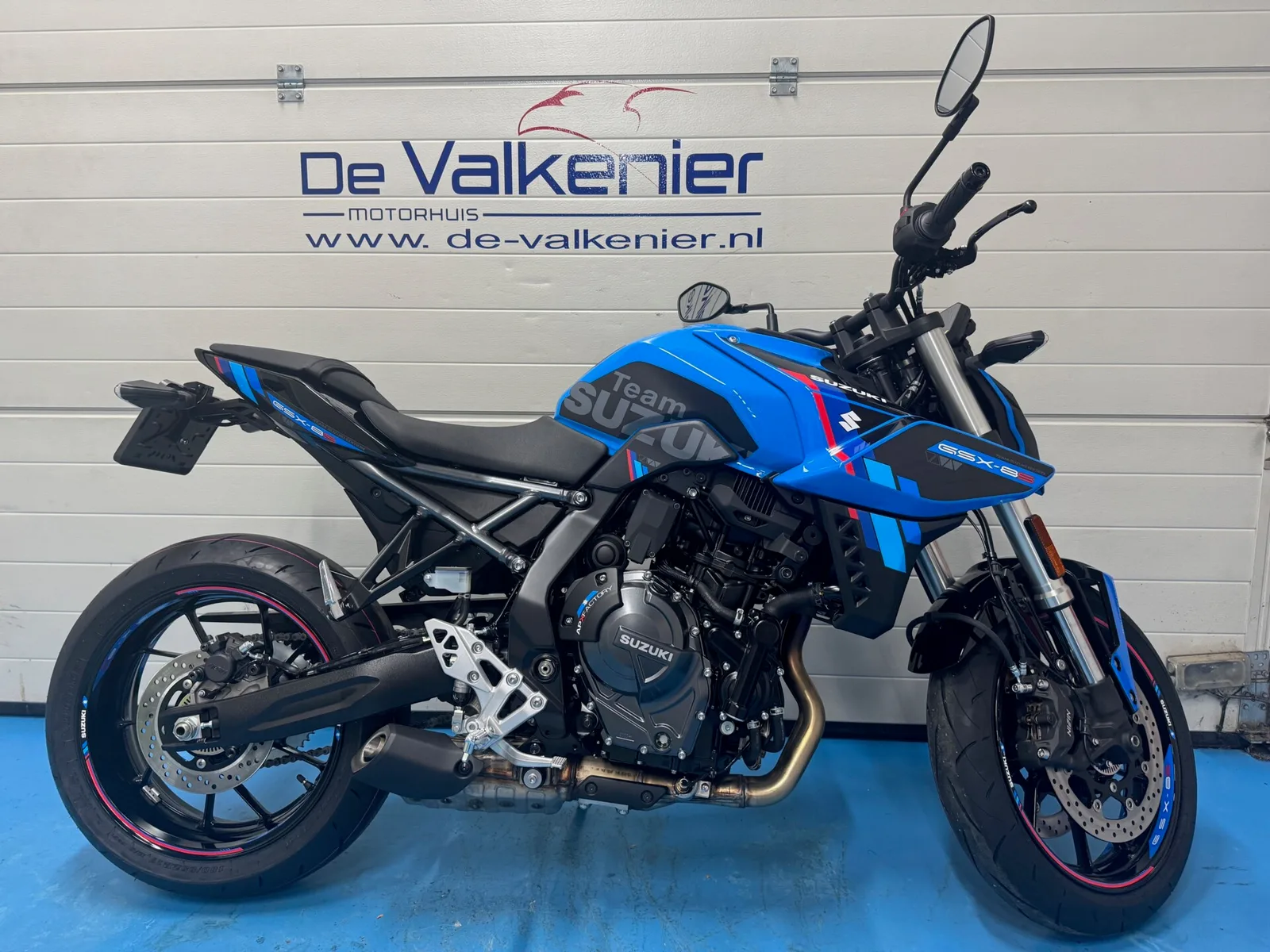 Suzuki GSX-8S (2026) — foto 1