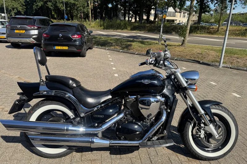 Suzuki Intruder M800 (2009)