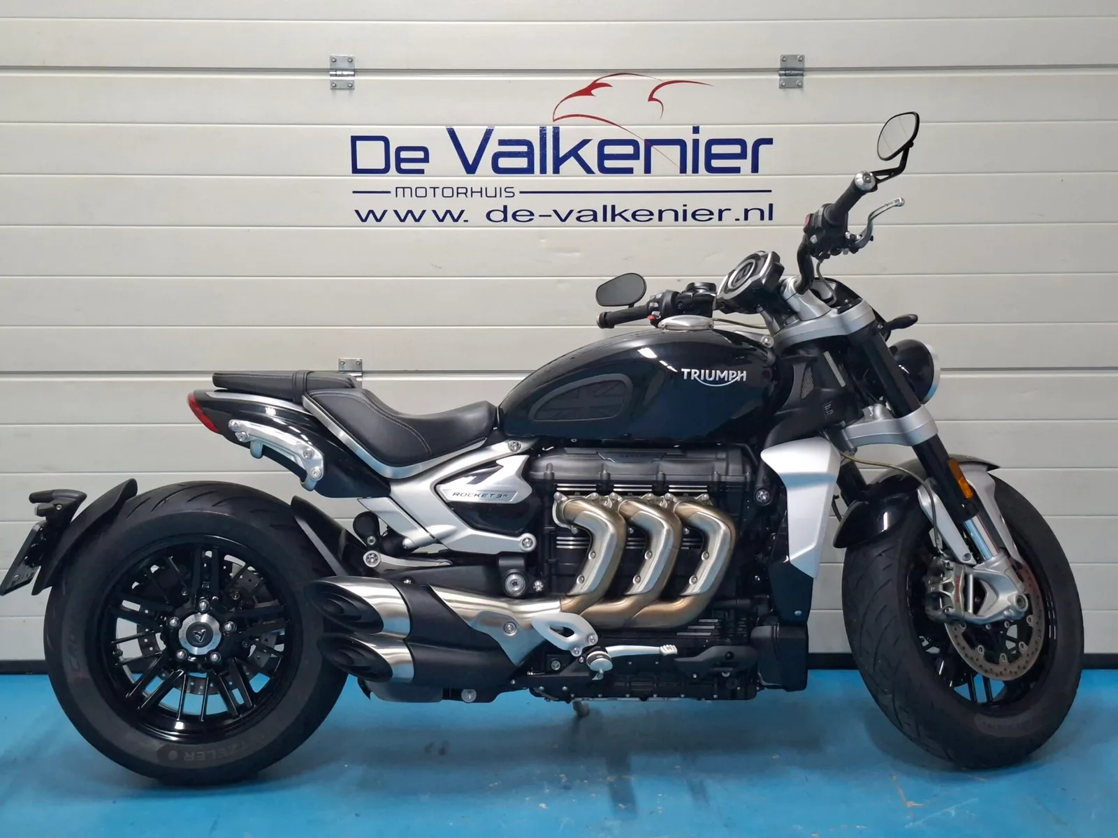 Triumph Rocket 3 R (2020) — foto 1