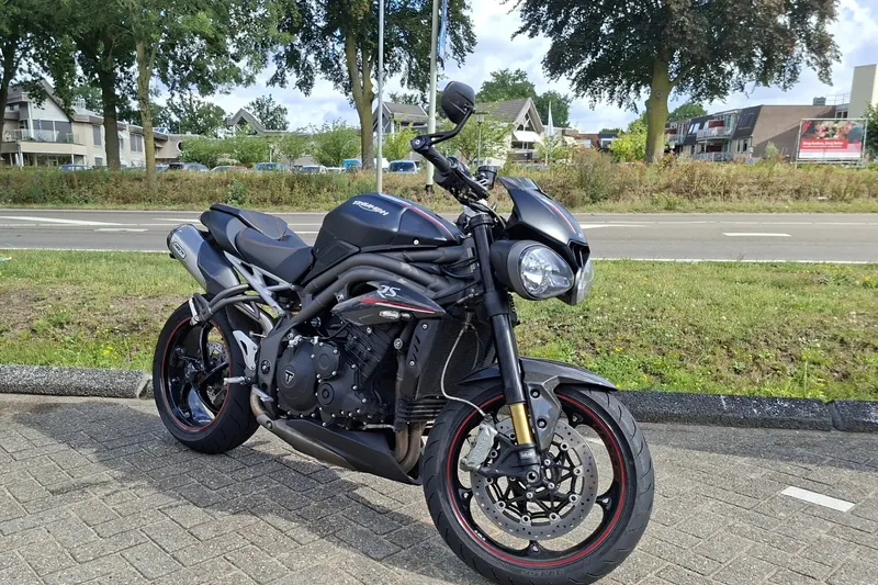 Triumph Speed Triple RS (2019)