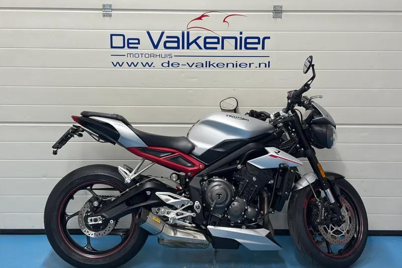 Triumph Street Triple R (2021)
