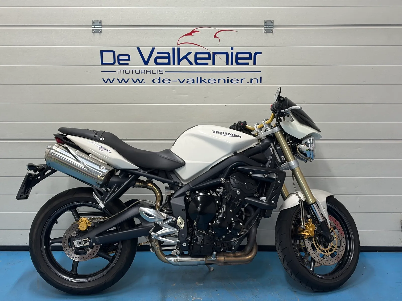 Triumph Street Triple (2008) — foto 1