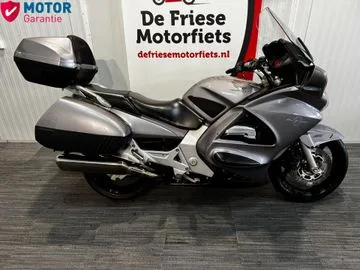 Honda ST 1300 PAN European (2003) — foto 1