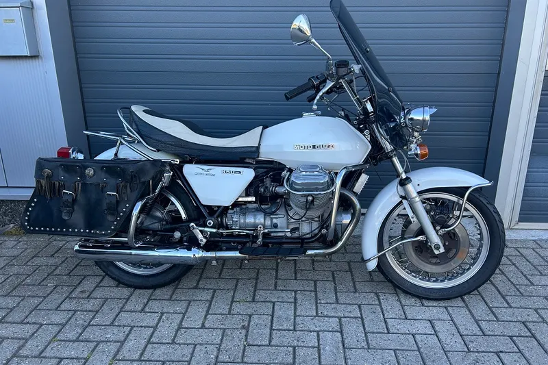 Moto Guzzi 850 T1 (1975)
