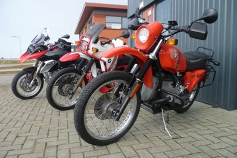 BMW INKOOP BMW MOTOREN, REDELIJKE PRIJZEN (2001)