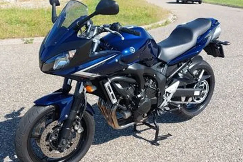 Yamaha FZ6 S2 (2010)