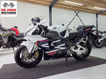 Honda CBR 900 RR Fireblade (2003) — foto 1