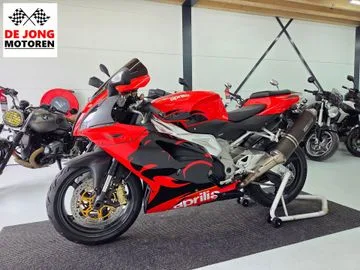 Aprilia RSV 1000 R (2015) — foto 1