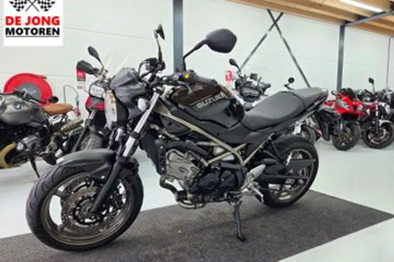 Suzuki SV650 (2024)