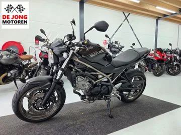 Suzuki SV650 (2024) — foto 1