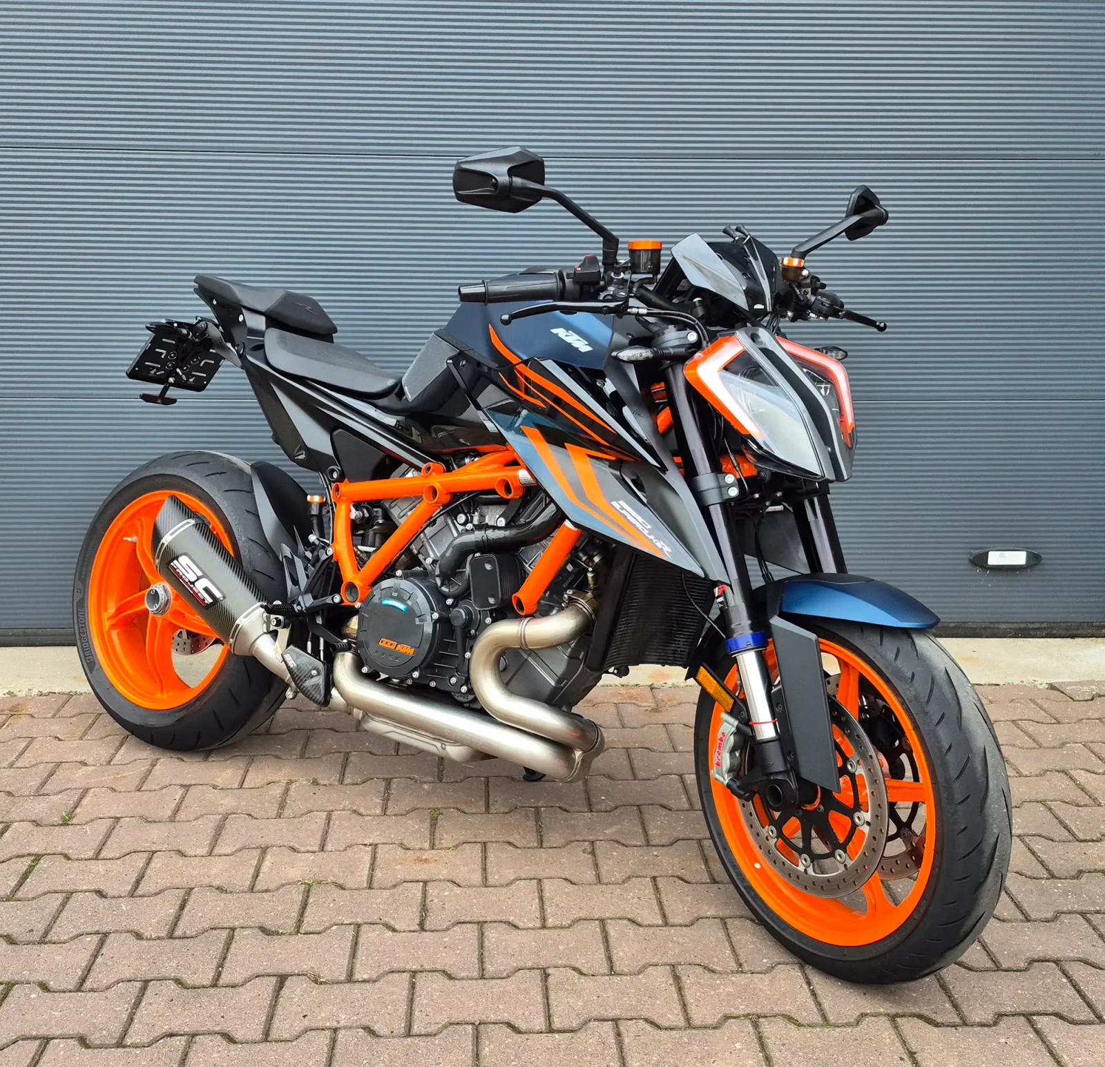 KTM Superduke 1290 (2023) — foto 1