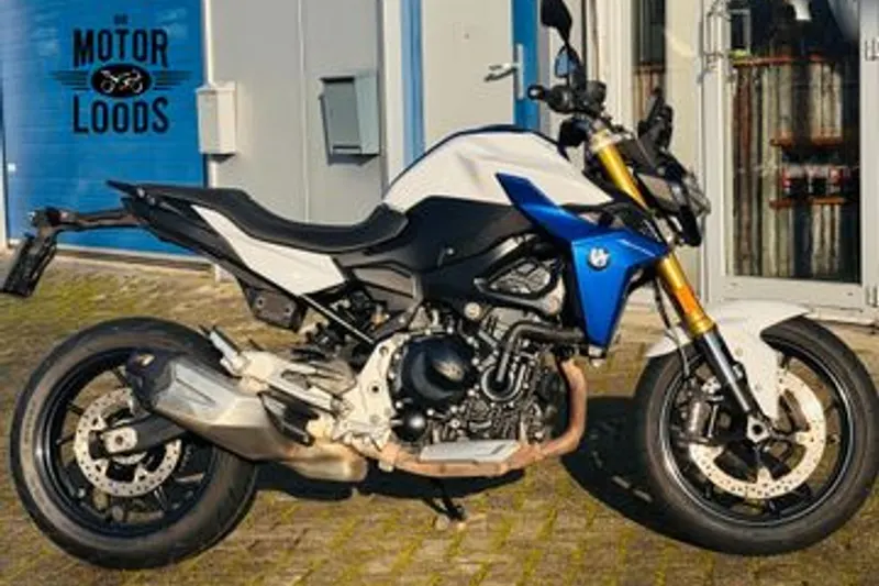 BMW F 900 R (2023)