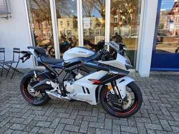 CFMOTO 675 SR-R (2025) — foto 1