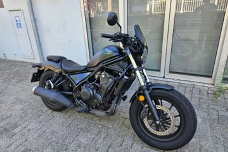 Honda CMX 500 Rebel (2023)