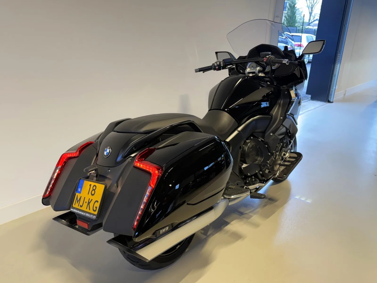 BMW K 1600 B Bagger (2018) — foto 1