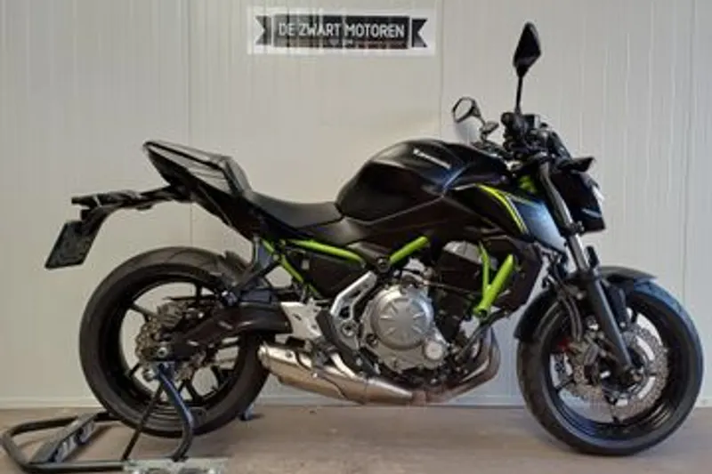KAWASAKI Z650 (2017)