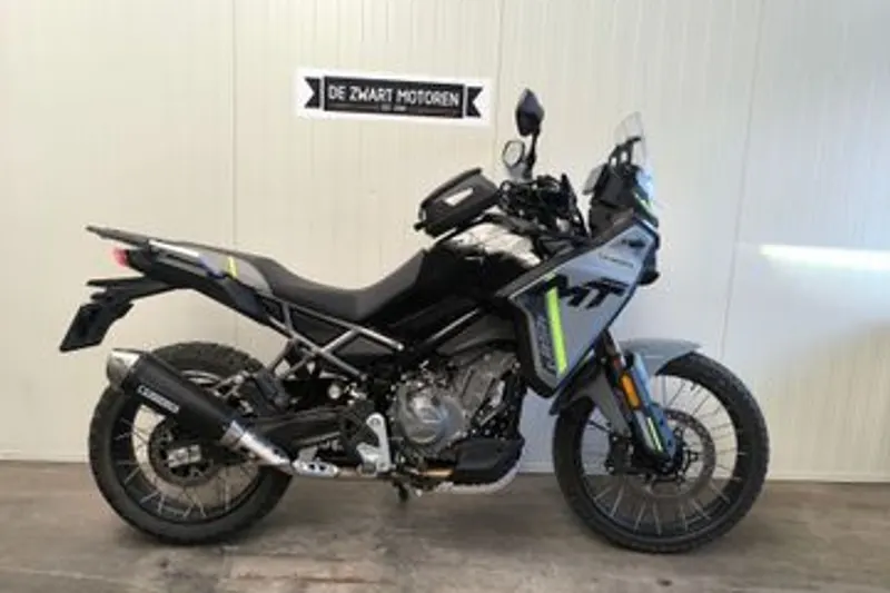 CFMoto 450 MT (2025)