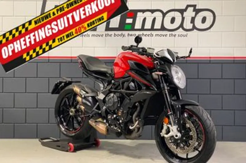 MV Agusta Dragster 800 (2021)