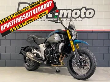 CFMoto 700 CL-X (2025) — foto 1