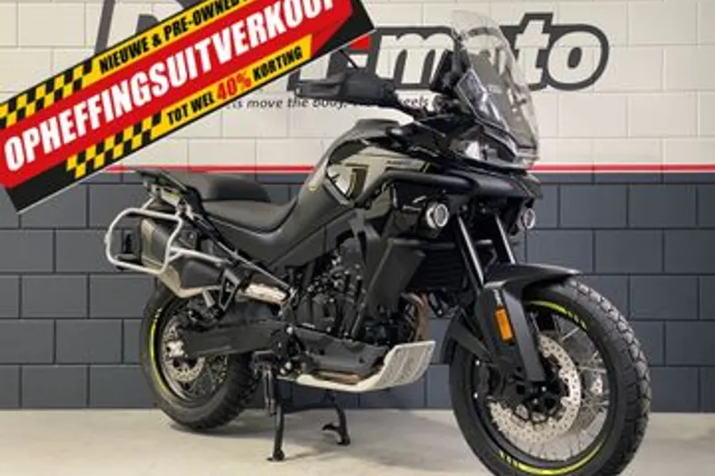 CFMoto 800 MT (2025)