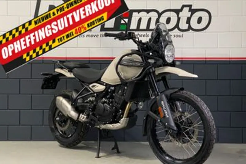 Royal Enfield Himalayan 452 (2025)