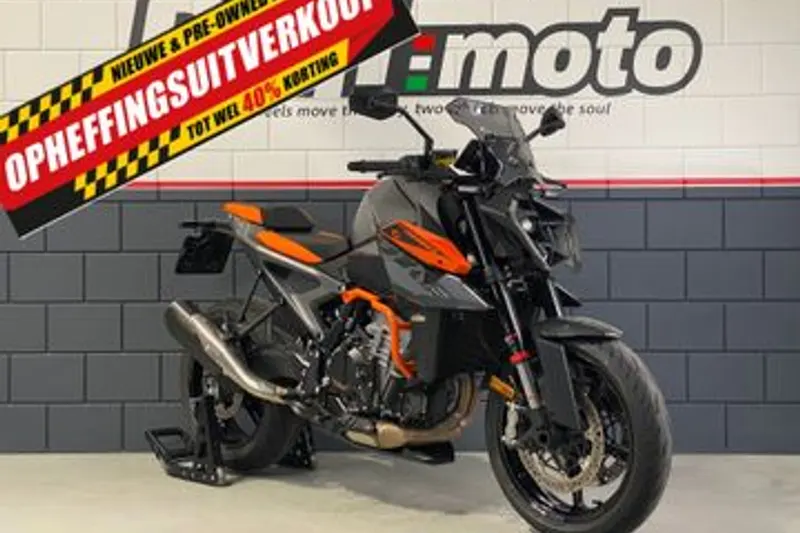 KTM 990 Duke (2025)