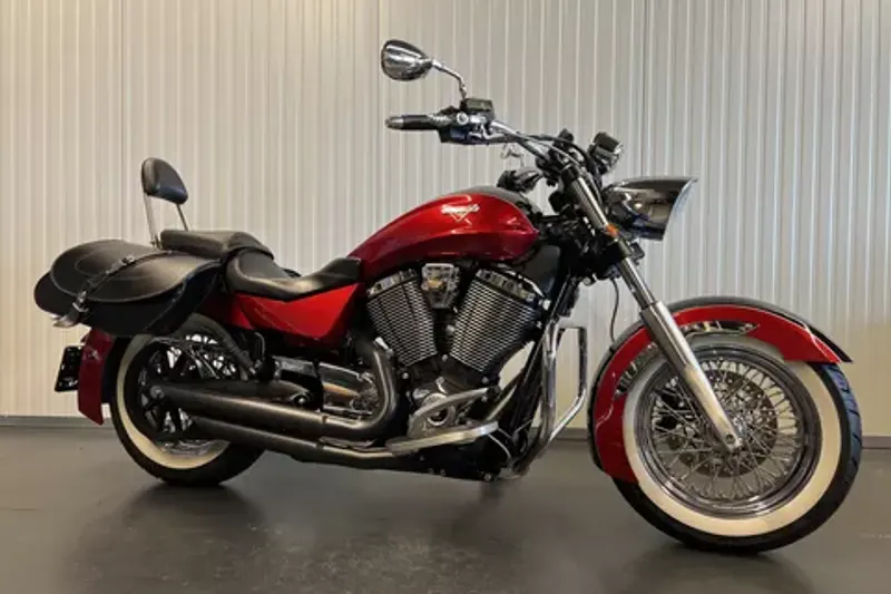 VICTORY BOARDWALK 1700 106CI (2016)