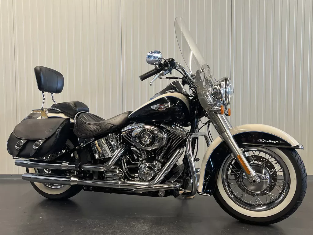 Harley-Davidson Softail (2012) — foto 1