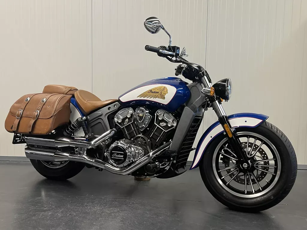 Indian Scout ABS (2017) — foto 1