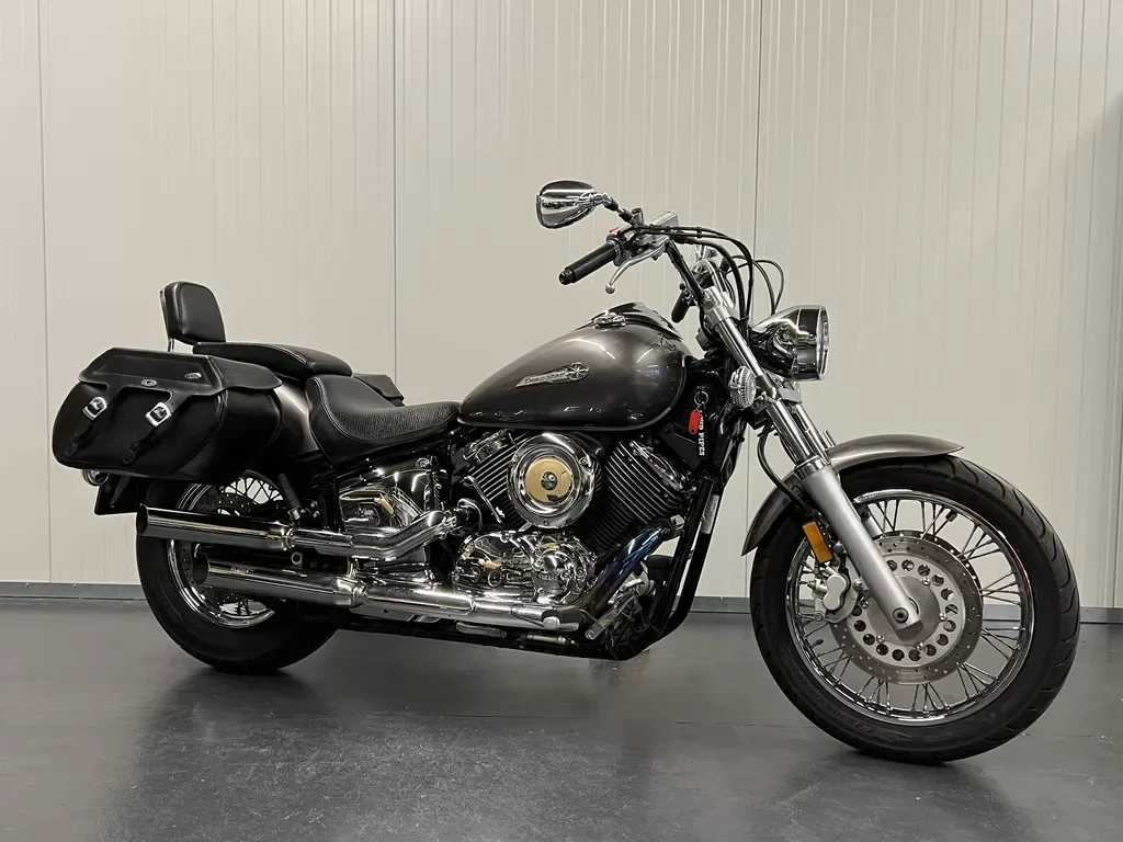 Yamaha XVS 1100 DRAG STAR (2007) — foto 1